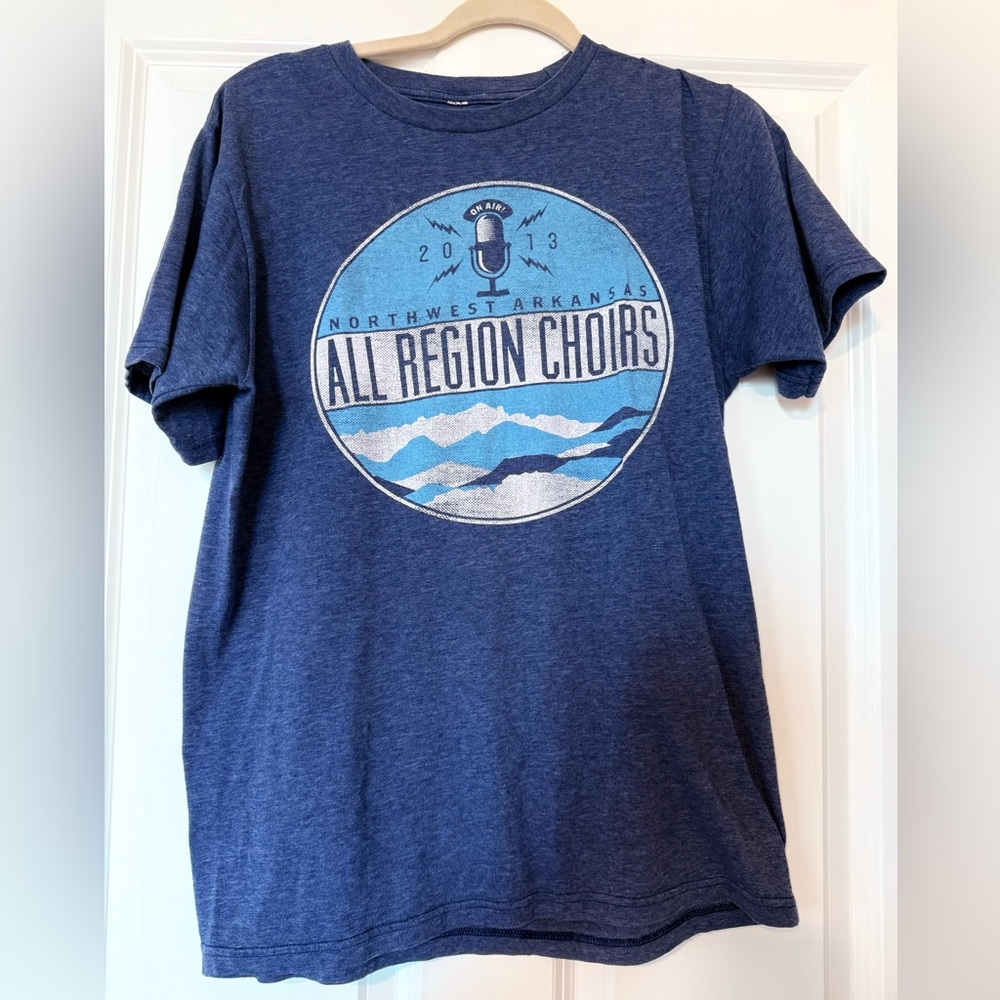 Gildan Blue Short Sleeve Tee